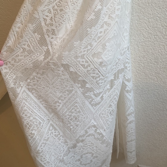 NWT cream long lace dress size medium - Picture 3 of 8